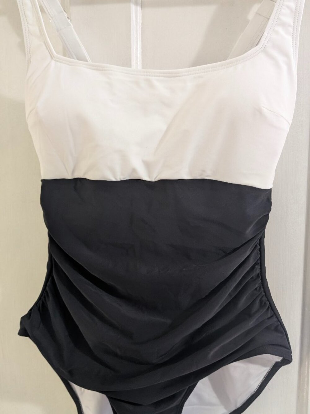 B2prity Women's One Piece Swimsuit Tummy Control Full Coverage Bathing Suit